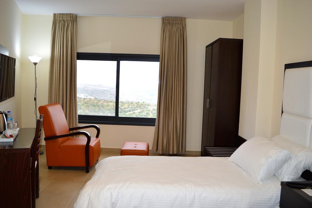 Taybeh Golden Hotel Ραμάλα Εξωτερικό φωτογραφία